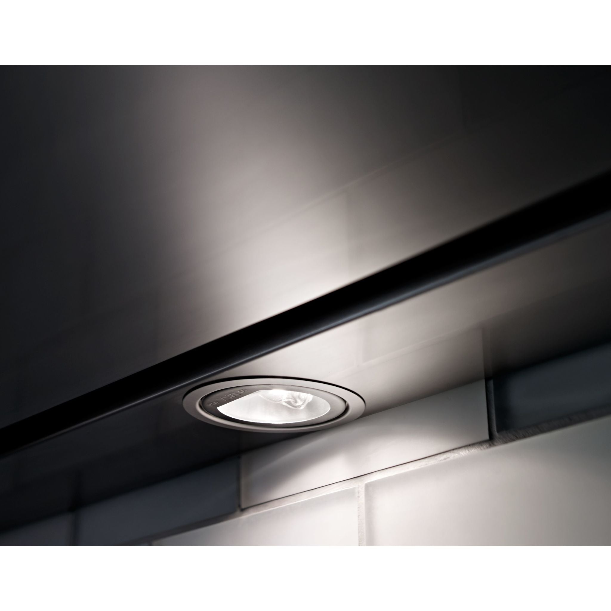 Hotte de cuisinière KitchenAid (KVWB600DSS) - Acier inoxydable